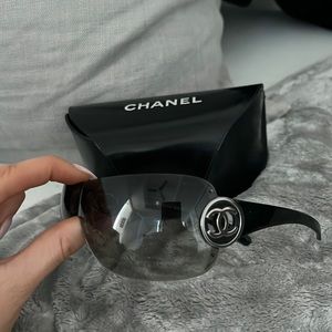 CHANEL Black Sunglasses with Silver Logo